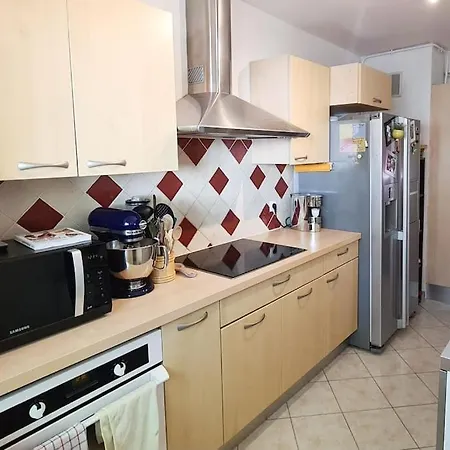 3 Apartment, 90 Sqm, Quiet, 25 Min From Paris * Le Vésinet