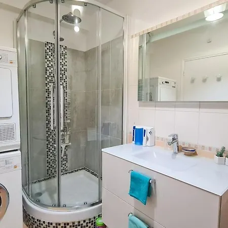 3 Apartment, 90 Sqm, Quiet, 25 Min From Paris * Le Vésinet